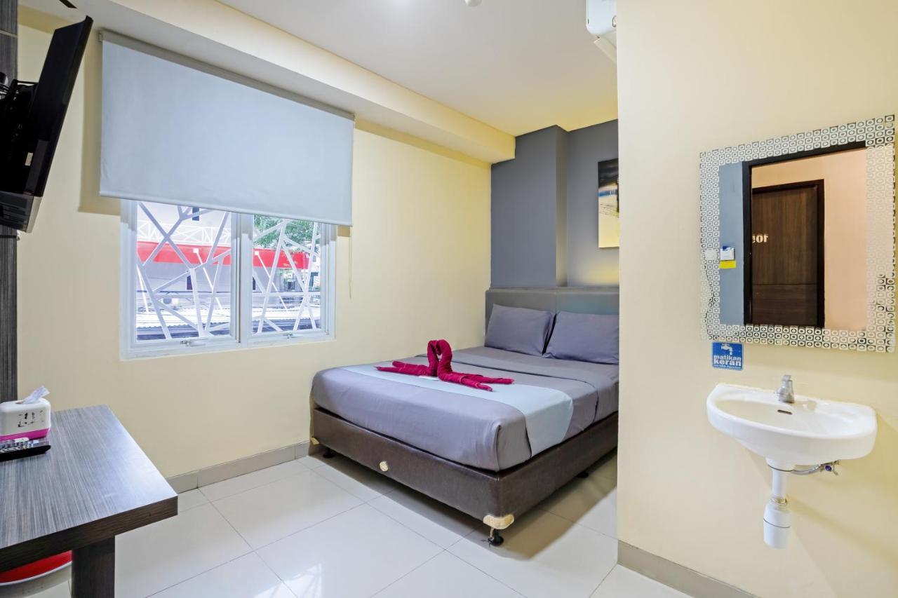 City Biz Residence Jakarta Exterior foto