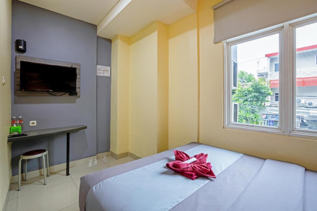 City Biz Residence Jakarta Exterior foto